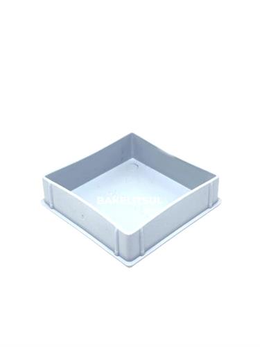 PONTEIRA TAMPA BRANCA PARA TUBOS QUADRADOS  10633 